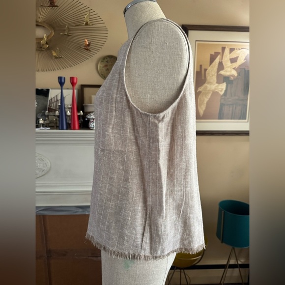 Drew linen blend frayed hem top - Picture 6 of 11